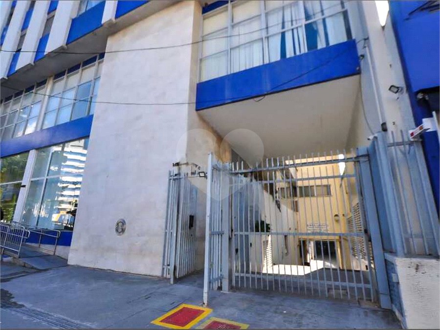Apartamento à venda com 4 quartos, sendo 1 suíte, em Pinheiros, São Paulo, SP