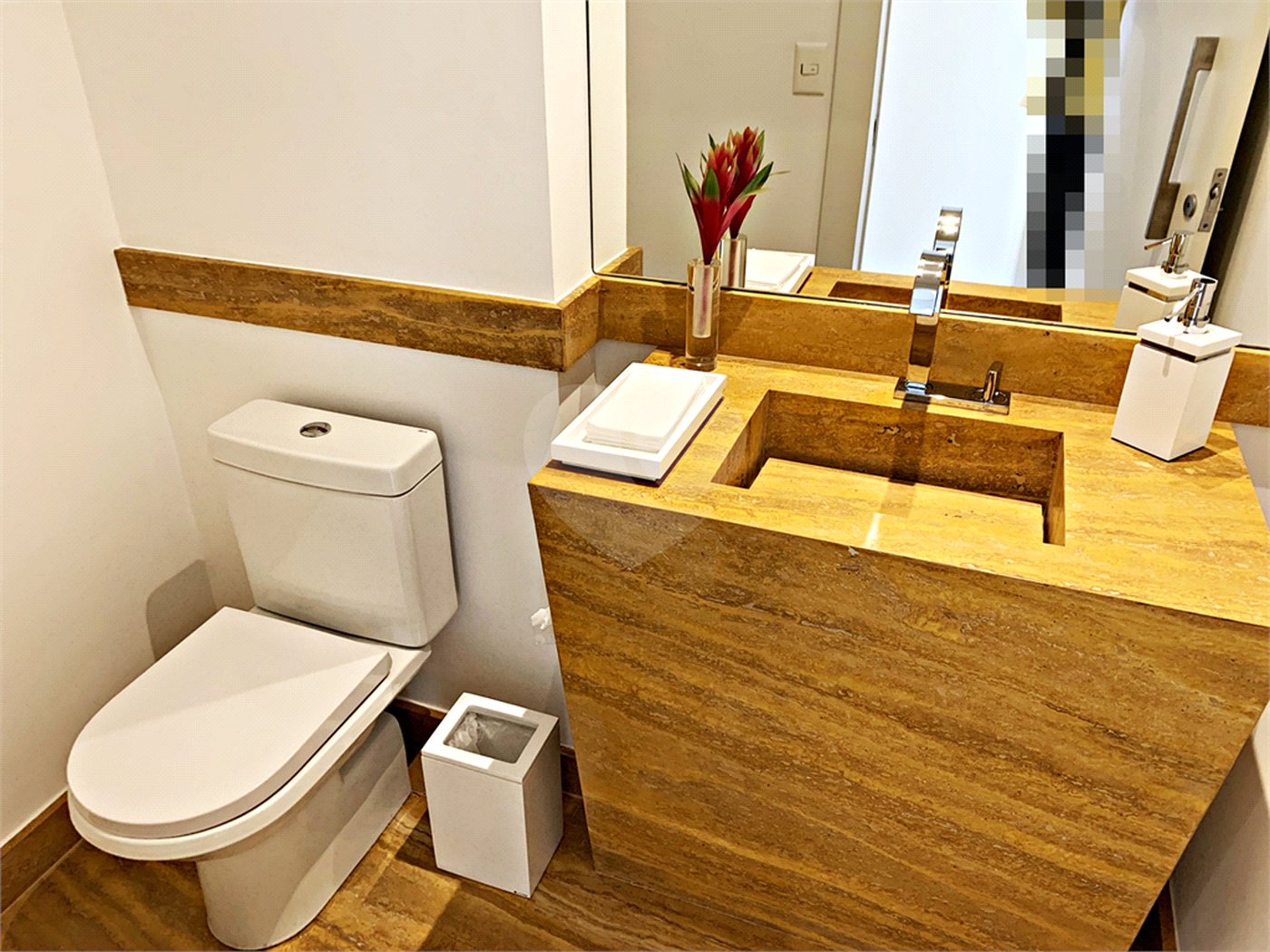 Apartamento à venda com 4 suítes em Santana, São Paulo, SP