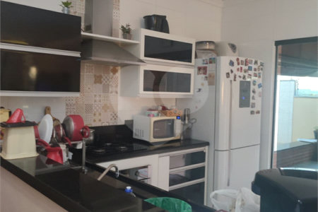 Casa a venda em excelente estado de conservação,