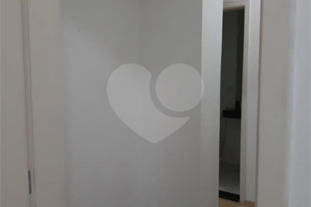 Apartamento à venda com 2 quartos em Cerqueira César, São Paulo, SP