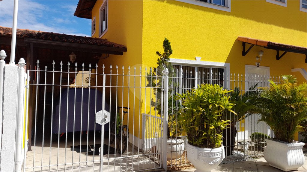 Casa à venda com 3 suítes, no condomínio Residências do Campo, Rio de Janeiro - RJ