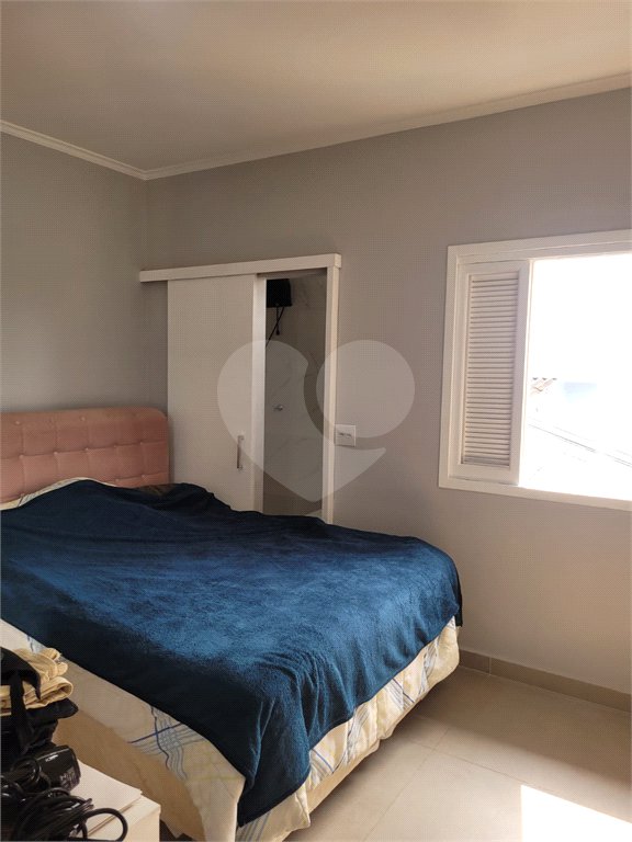 Casa à venda com 3 quartos, sendo 2 suítes, em Vila Paulicéia, São Paulo, SP