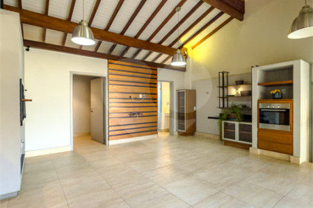 Casa à venda com 4 suítes no condomínio Villa Borghese, Indaiatuba - SP