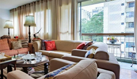Apartamento à venda com 3 quartos, sendo 1 suíte,  em Vila Andrade, São Paulo, SP