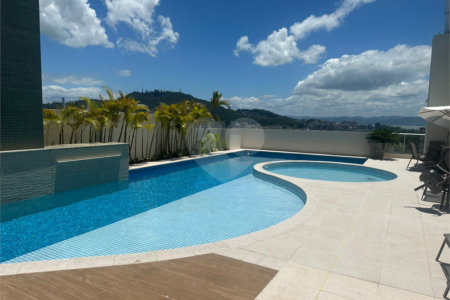 Apartamento à venda ou para alugar com 2 suítes em Itacorubi, Florianópolis, SC