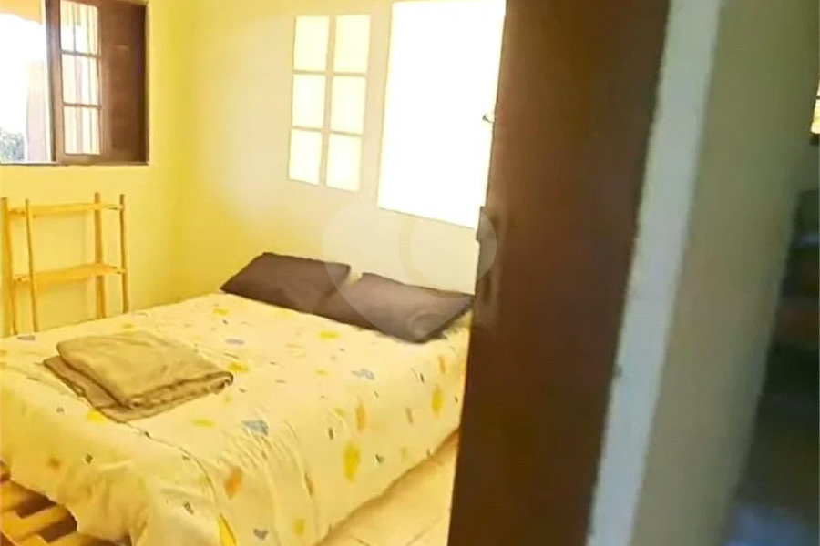 Belíssima casa com 04 dormitórios em Itanhaém