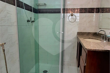 Casa à venda com 3 quartos, sendo 1 suíte, em Chácara Santo Antônio (zona Sul), São Paulo, SP