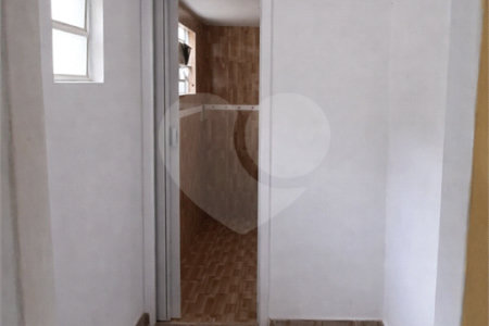 Casa à venda com 2 quartos, sendo 1 suíte,  em Jardim Leonor Mendes de Barros, São Paulo, SP