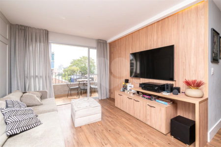 Apartamento à venda com 3 quartos, sendo 1 suíte, em Vila Madalena, São Paulo, SP