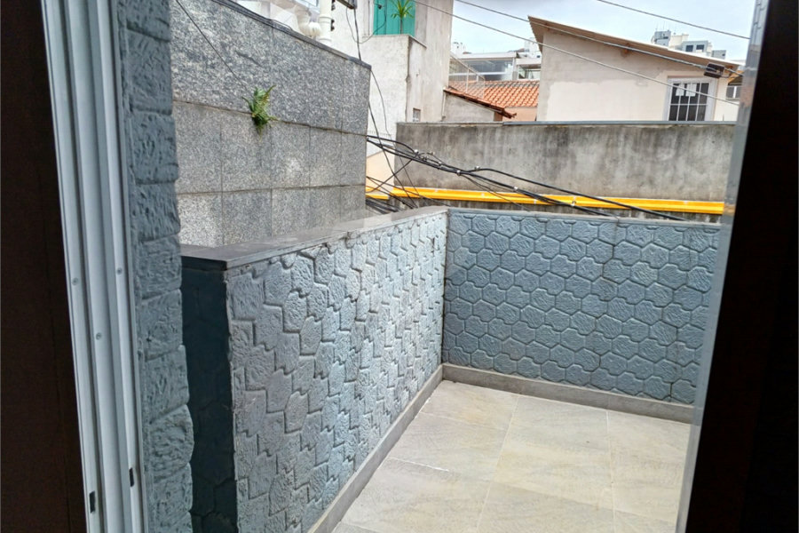 Sobrado à venda com 3 quartos em Santa Terezinha, São Paulo, SP