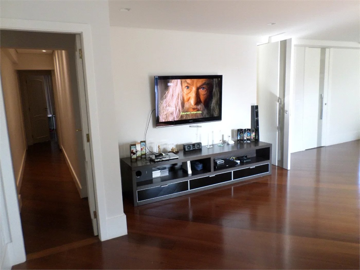 Apartamento à venda com 4 quartos, sendo 2 suítes, em Jardim Londrina, São Paulo, SP