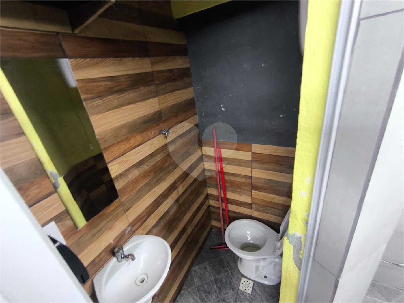Sobrado à venda com 2 quartos, sendo 1 suíte, em Jardim Jamaica, São Paulo, SP