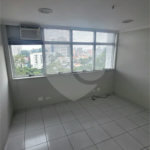 Sala Comercial 30 m² Próximo ao Metrô Conceição.