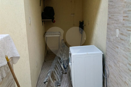 Casa à venda com 4 quartos, sendo 2 suítes,  em Vila Rei, Mogi das Cruzes, SP