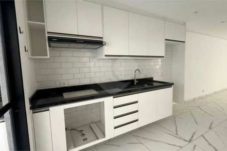 Sobrado à venda ou para alugar com 3 quartos, sendo 1 suíte, em Jardim dos Pinheiros, Atibaia, SP