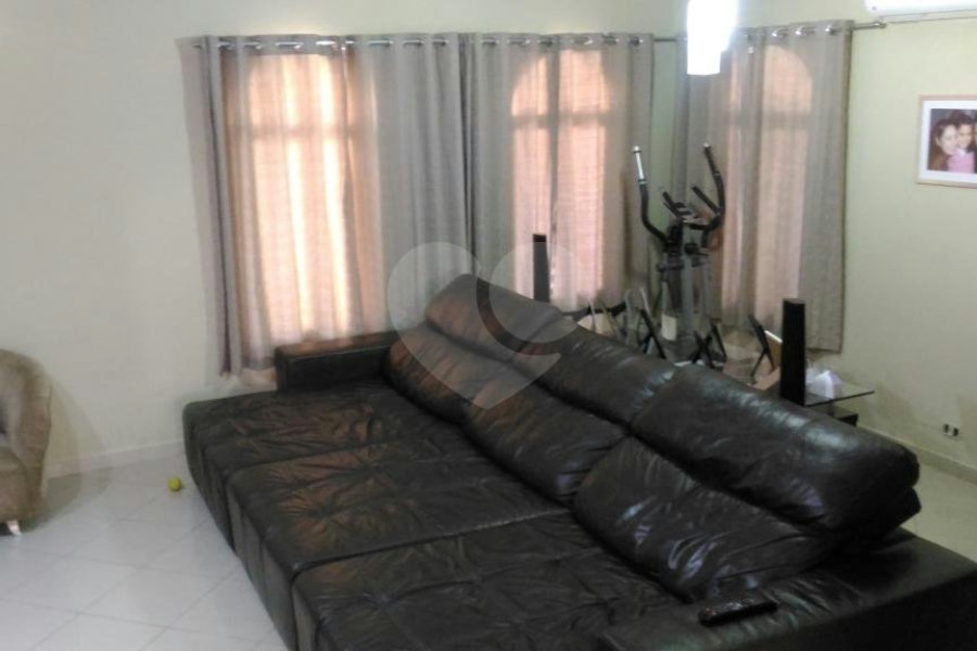 Sobrado à venda com 3 quartos, sendo 1 suíte,  em Imirim, São Paulo, SP