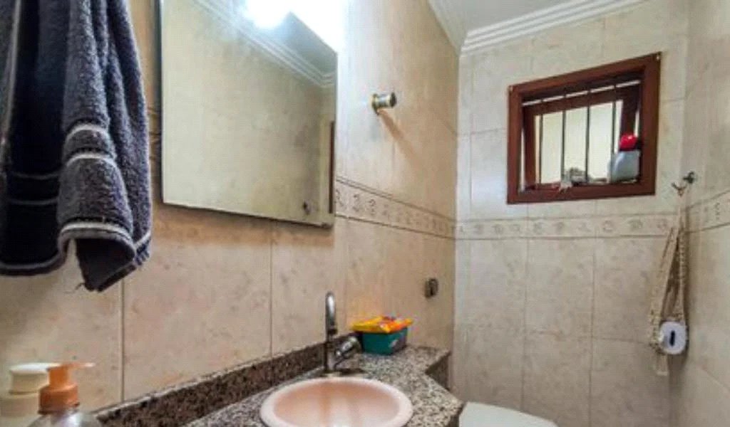 Casa à venda com 3 quartos, sendo 1 suíte,  em Vila Morse, São Paulo, SP