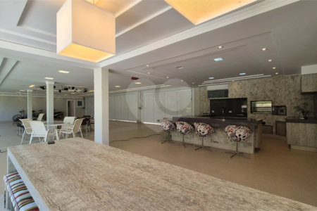 Casa à venda com 5 suítes no condomínio Lago Azul 1, Araçoiaba da Serra - SP
