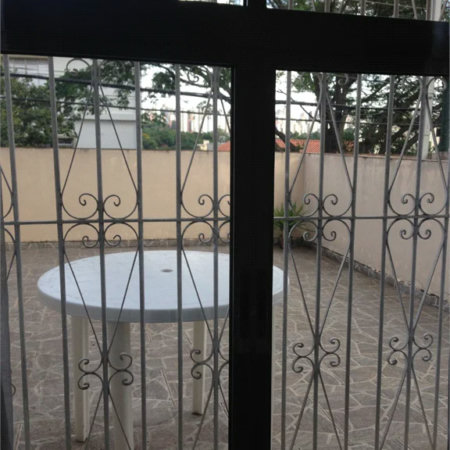 Sobrado à venda com 4 quartos, sendo 1 suíte, em Jardim Celeste, São Paulo, SP