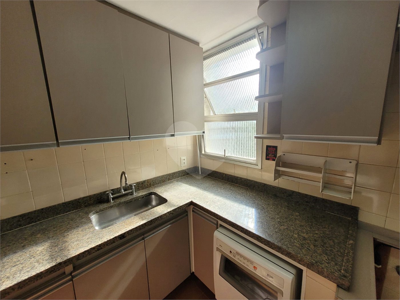 Apartamento à venda com 3 quartos, sendo 1 suíte,  em Tijuca, Rio de Janeiro, RJ