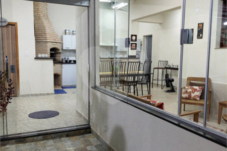 Sobrado à venda com 4 quartos, sendo 3 suítes, em Jardim Paulistano, Ribeirão Preto, SP