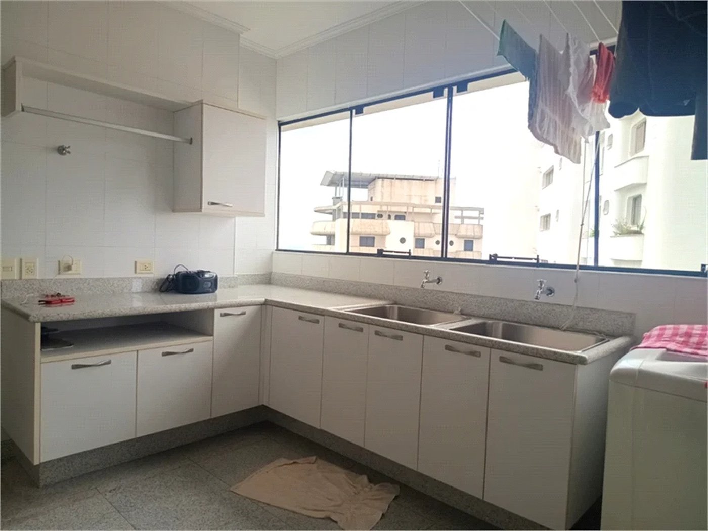 Apartamento à venda com 4 suítes em Vila Suzana, São Paulo, SP