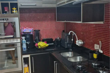 Casa à venda com 3 quartos, sendo 1 suíte, no condomínio Moradas do Horto, São Paulo - SP