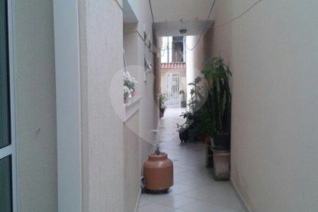 Casa à venda com 3 quartos, sendo 1 suíte, em Parque Vitória, São Paulo, SP