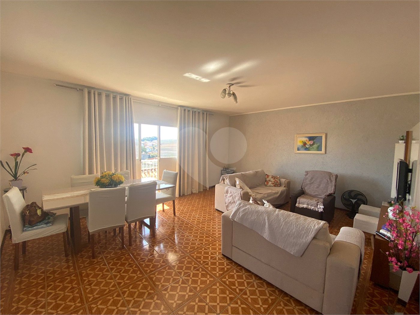 Casa à venda com 2 quartos, sendo 1 suíte, em Jardim Alvinópolis, Atibaia, SP