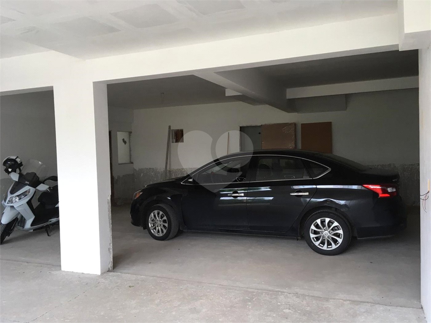 Casa à venda com 4 quartos, sendo 3 suítes,  em Vila Monumento, São Paulo, SP