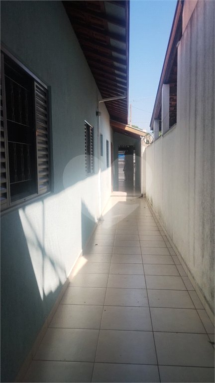 Casa à venda com 3 quartos, sendo 1 suíte, em Parque Industrial, São José dos Campos, SP