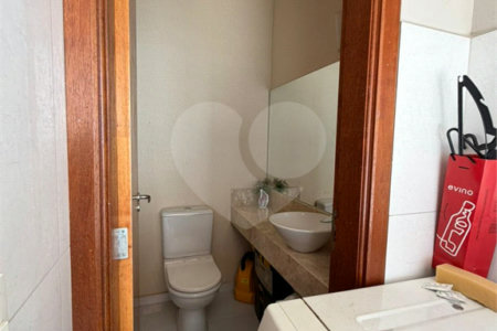 Casa à venda com 3 quartos, sendo 1 suíte, no condomínio Montreal Residence, Indaiatuba - SP