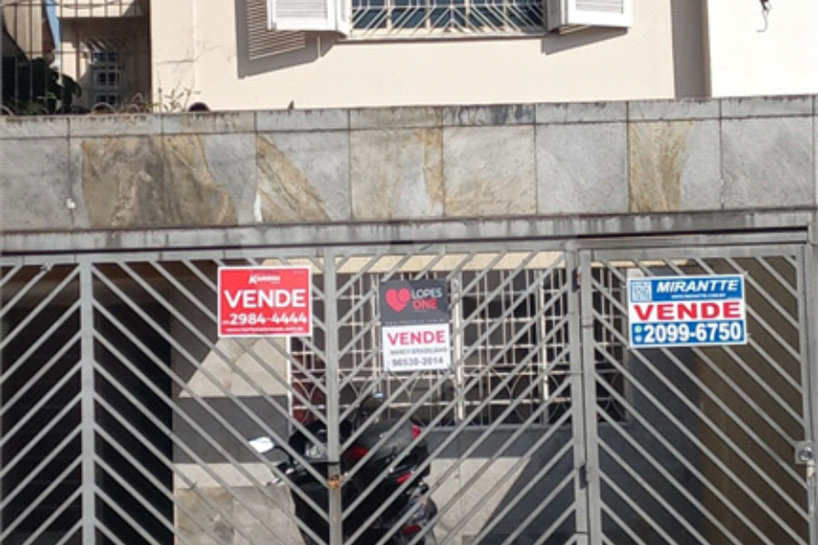 Sobrado à venda com 4 quartos, sendo 1 suíte, em Vila Mazzei, São Paulo, SP