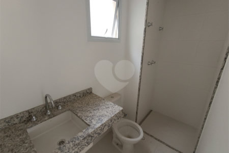 Apartamento à venda com 2 quartos, sendo 1 suíte, em Bairro do Cambará, São Roque, SP