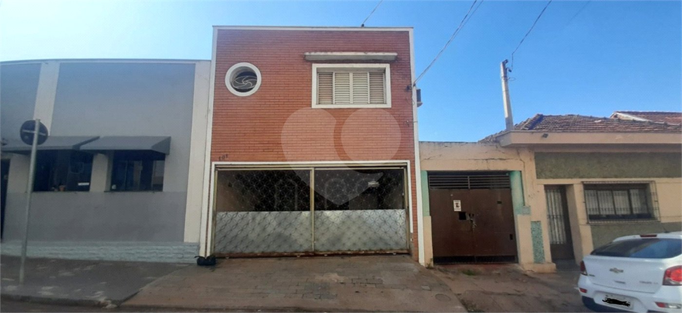 Sobrado no Jardim São Carlos.
