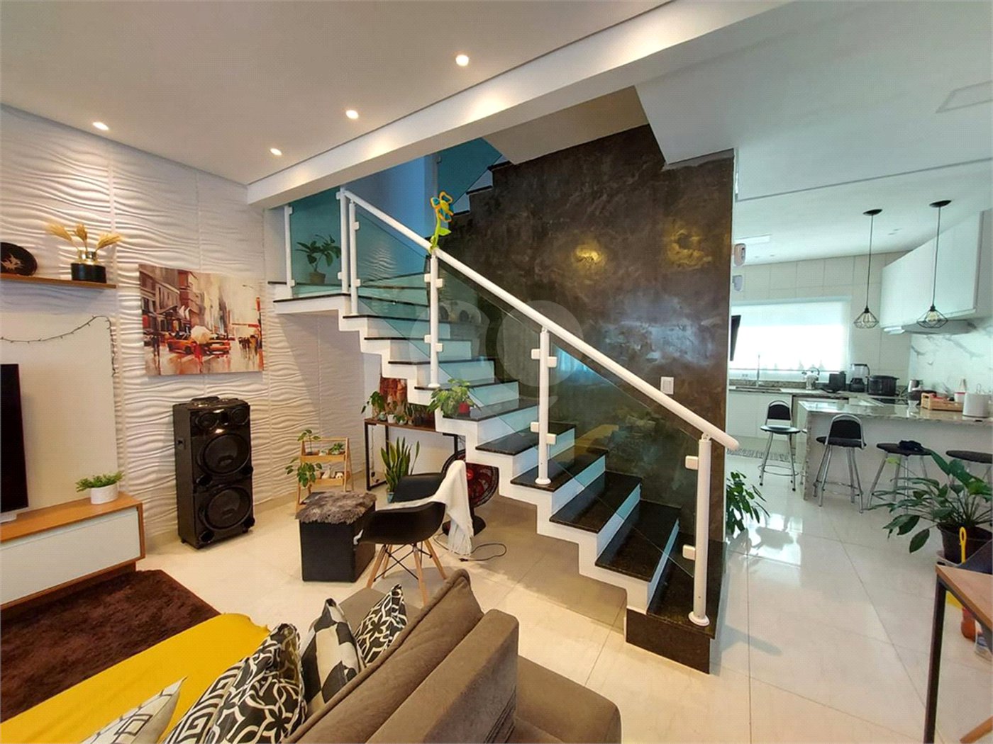 Casa à venda com 3 quartos, sendo 1 suíte,  em Villa Di Cesar, Mogi das Cruzes, SP