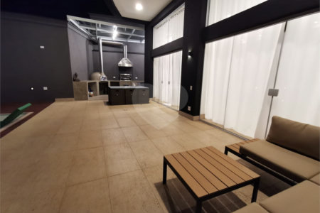 Casa à venda ou para alugar com 4 suítes em Parque dos Príncipes, São Paulo, SP