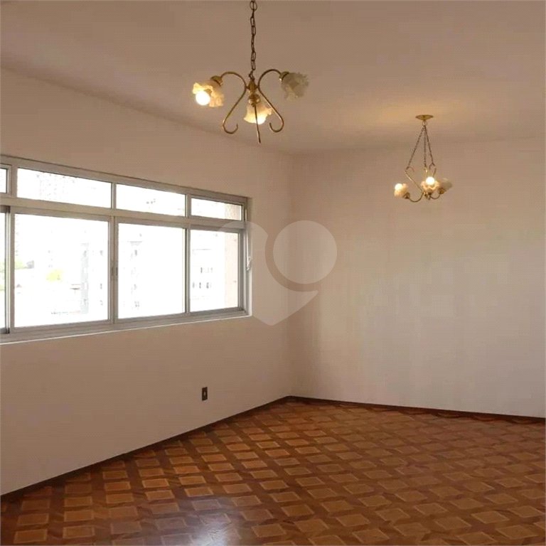 Apartamento à venda com 3 quartos, sendo 1 suíte, em Água Branca, São Paulo, SP
