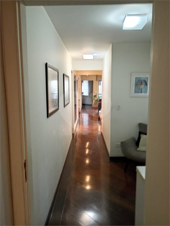 Apartamento à venda com 4 quartos, sendo 3 suítes, em Perdizes, São Paulo, SP