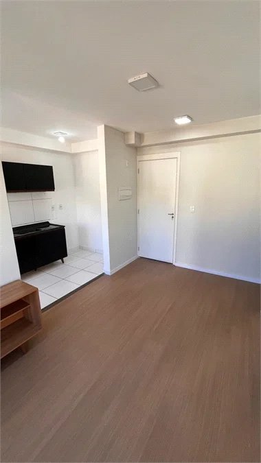 Apartamento à venda com 2 quartos em Lageado, Cotia, SP