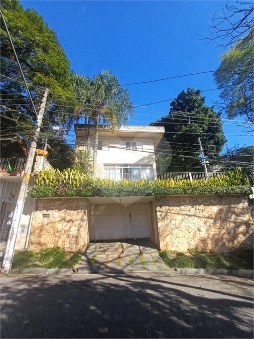 Sobrado à venda com 5 suítes em Vila Albertina, São Paulo, SP