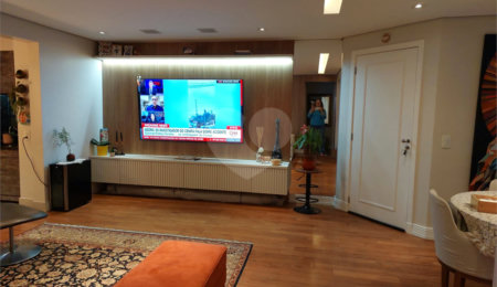 Apartamento à venda com 2 suítes em Vila Andrade, São Paulo, SP
