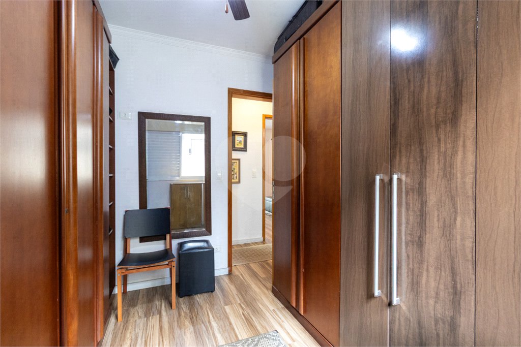 Casa à venda com 3 quartos, sendo 1 suíte, no condomínio Orquideas, São Paulo - SP