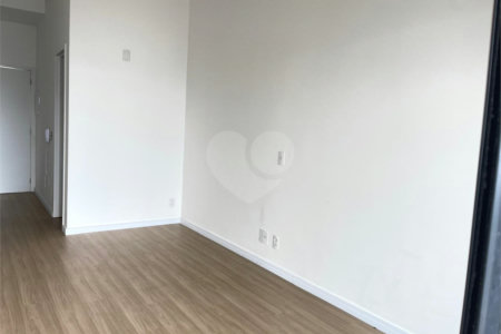 Studio à venda com 1 suíte em Vila Cordeiro, São Paulo, SP