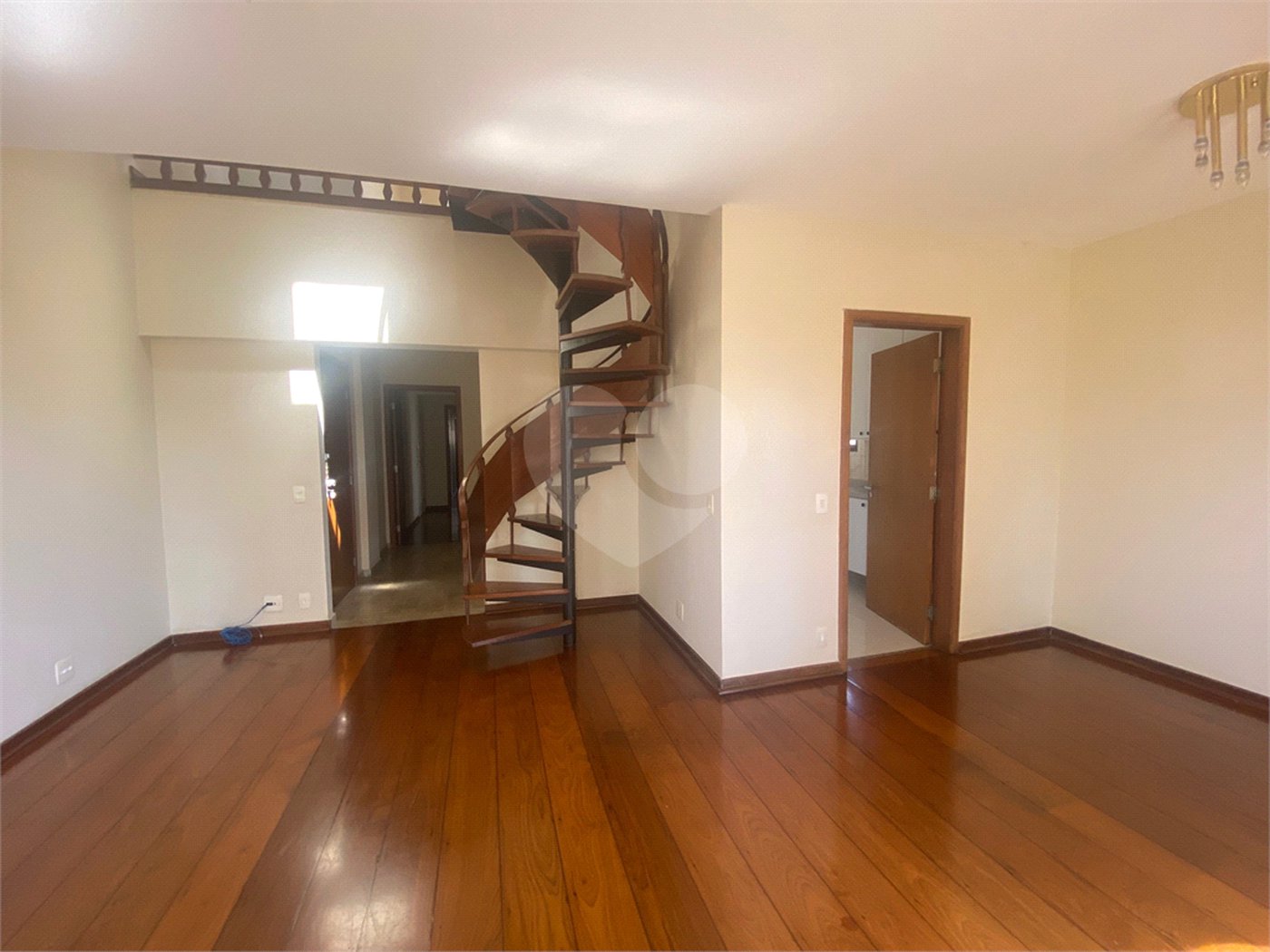 Cobertura à venda com 3 quartos, sendo 1 suíte, em Perdizes, São Paulo, SP