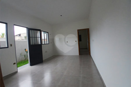 Casa à venda com 2 suítes em Jardim São Felipe, Atibaia, SP