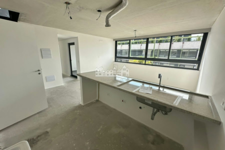 Apartamento à venda com 3 quartos, sendo 1 suíte, em Vila Ipojuca, São Paulo, SP