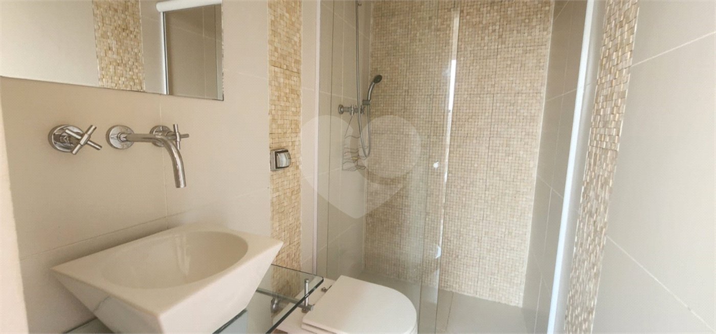 Apartamento à venda ou para alugar com 4 quartos, sendo 1 suíte, em Vila Nova Conceição, São Paulo, SP