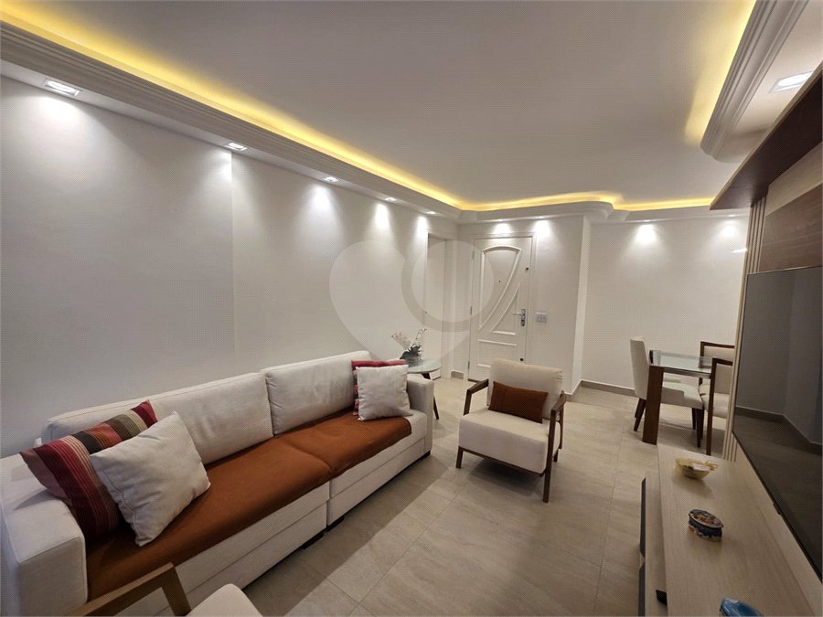 Apartamento à venda com 3 quartos, sendo 1 suíte,  em Santana, São Paulo, SP
