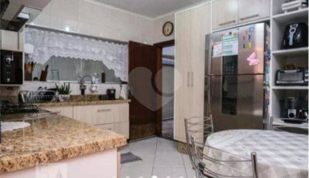 Sobrado à venda com 4 quartos, sendo 2 suítes, em Tucuruvi, São Paulo, SP